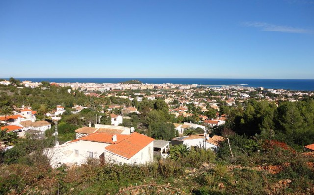 Земельный участок в Дении! 120 000 евро