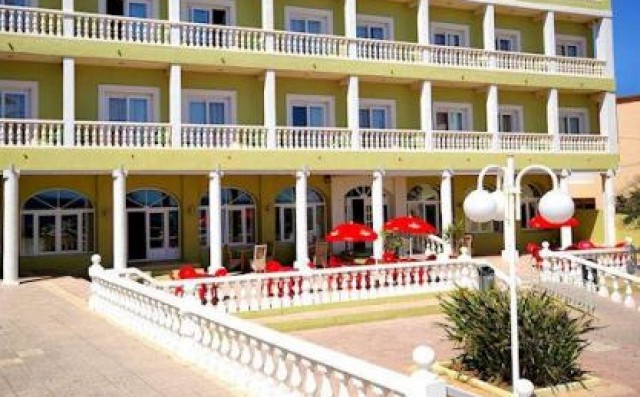 Отель на побережъе! 5 500 000 евро