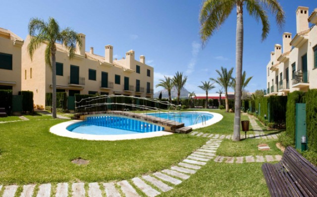 Новые таунхаусы в Хавии! 230 000 евро