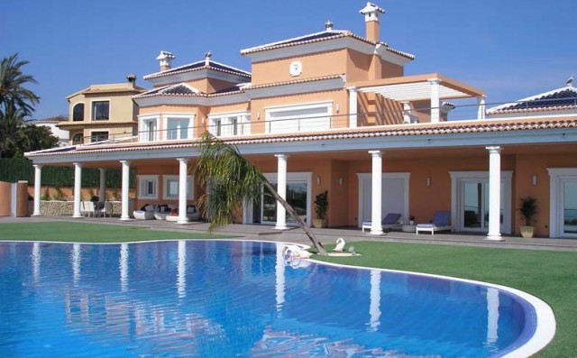 Вилла люкс в Морайре! 